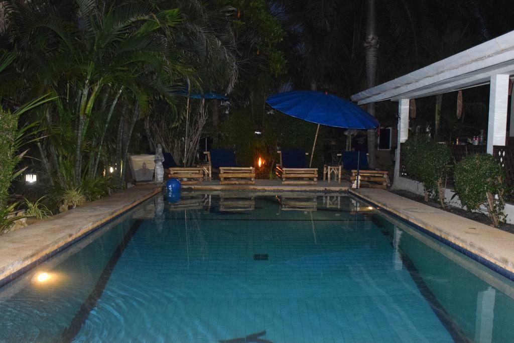 Sanuk Bungalows Rawai Esterno foto